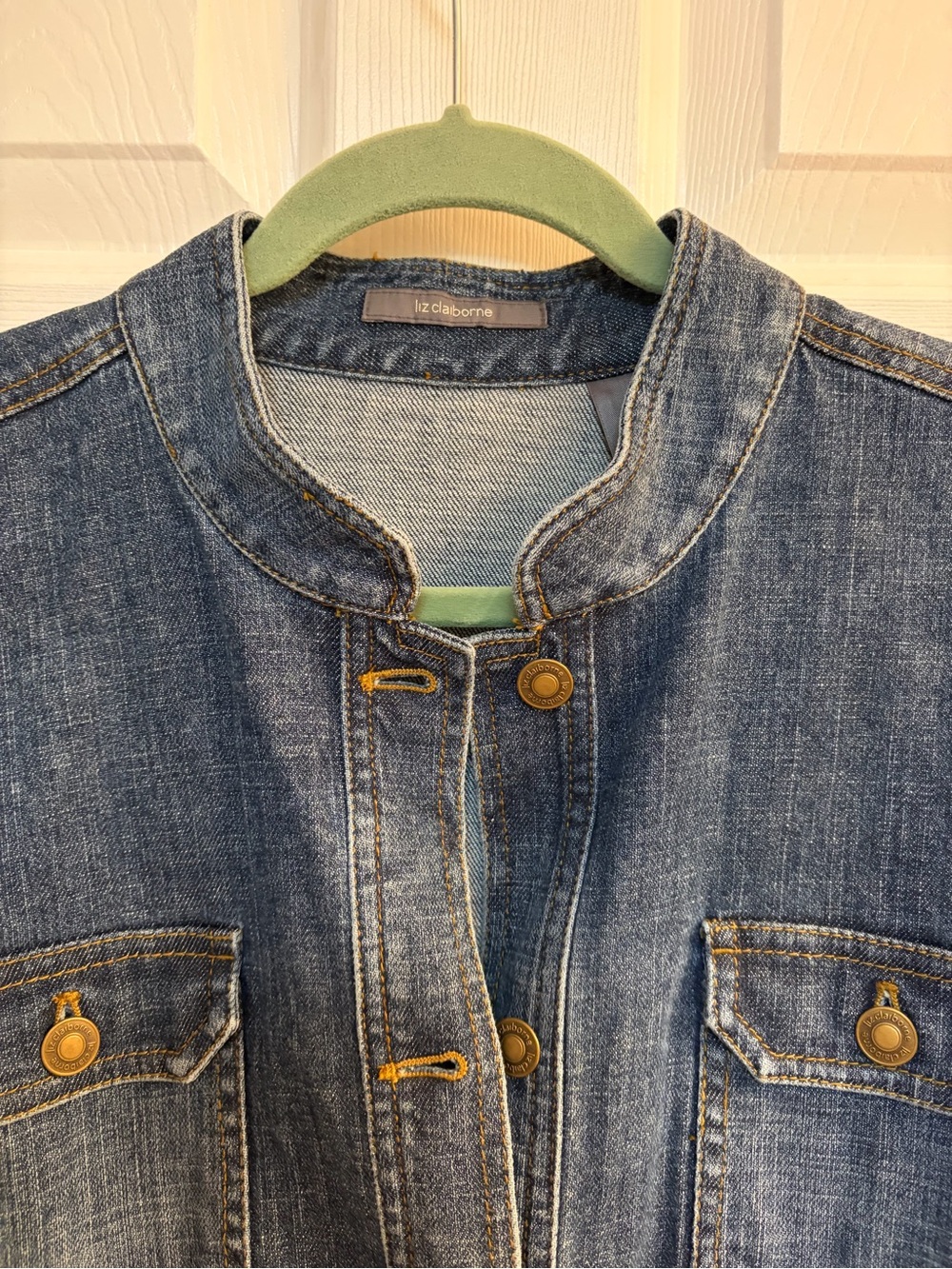 Vintage Liz Claiborne Women’s denim Button-Front Jacket - Blue - Picture 5 of 8